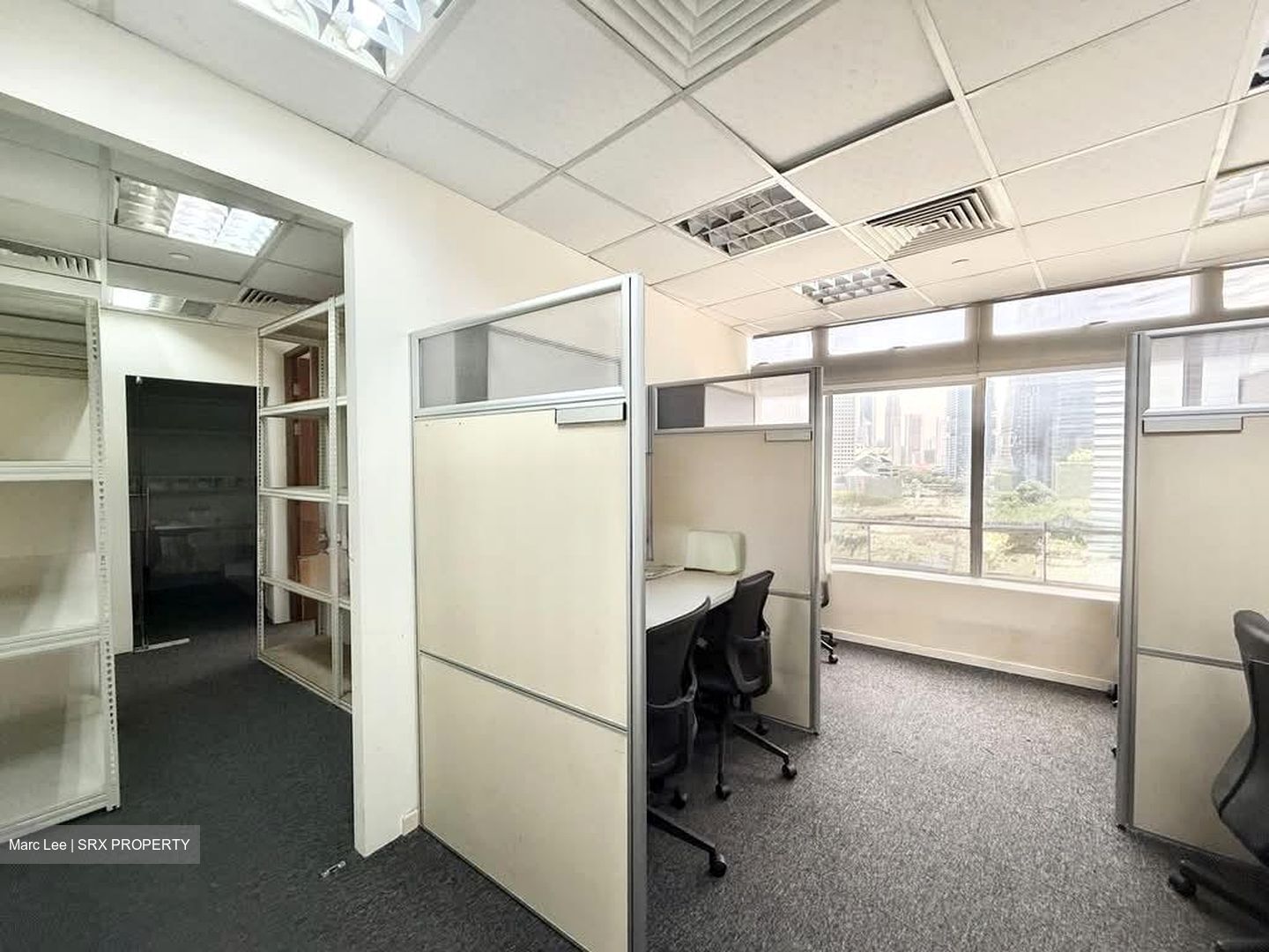 The Plaza (D7), Office #567069301